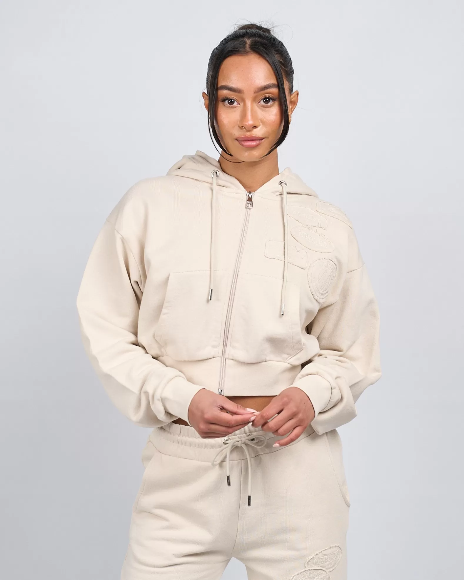 Online Mercier Womens Stone OG Badge Raw Cropped Hoodie